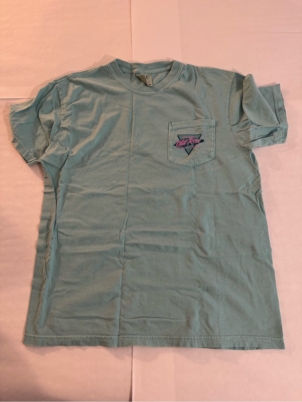 Short-Sleeve Pocket Tee in Seafoam with Retro Chest Graphic